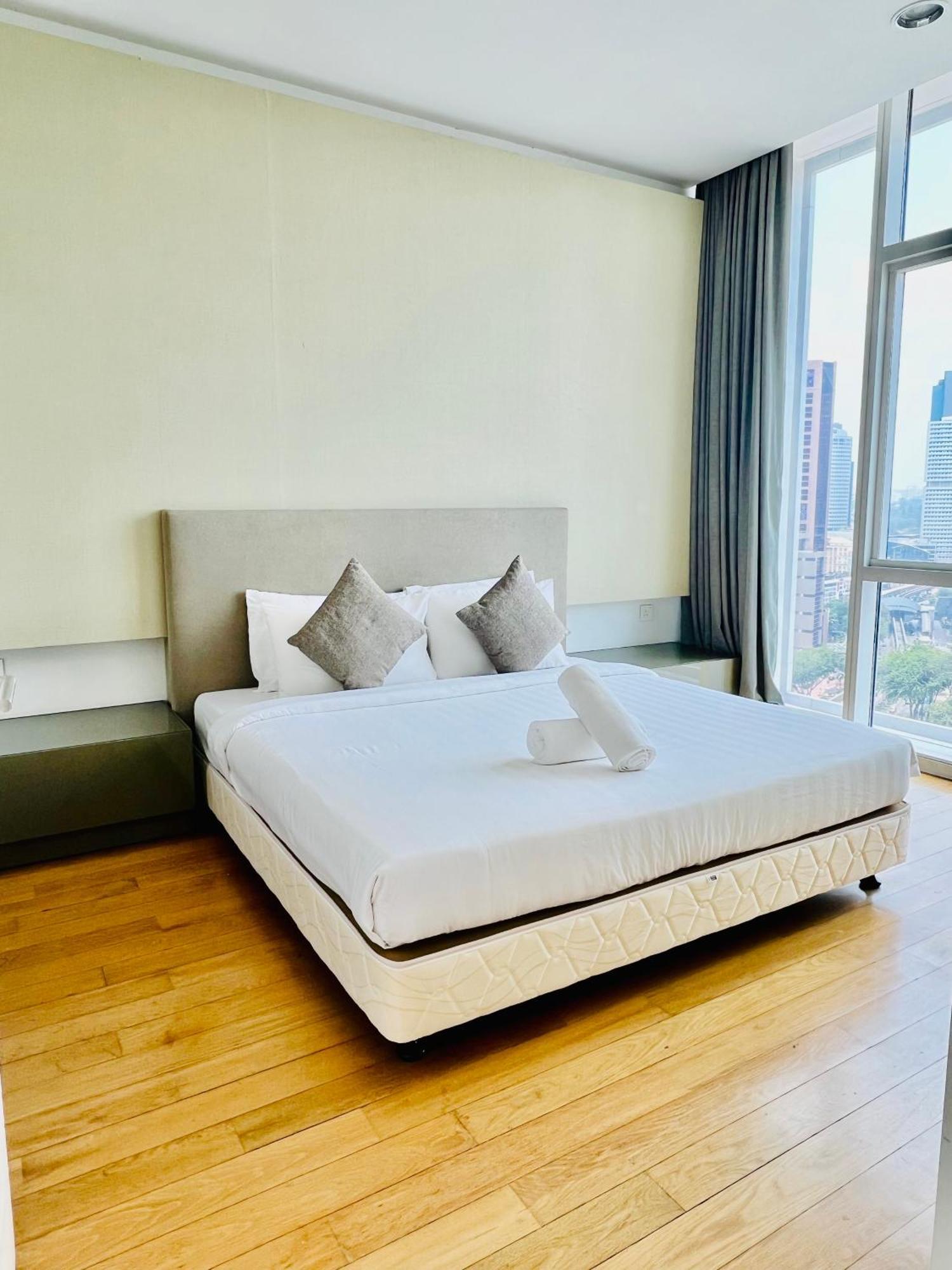 De Sky Platinum Suites Klcc Куала-Лумпур Экстерьер фото